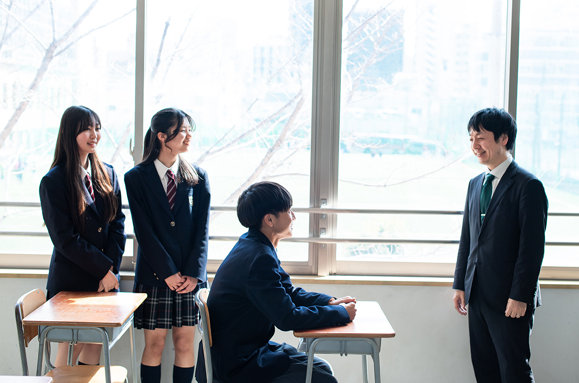 男女共学である駿台学園の創学の理念は「置かれた場所の第一人者たれ」です。